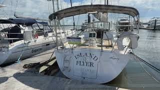 Island Flyer - Exterior Tour